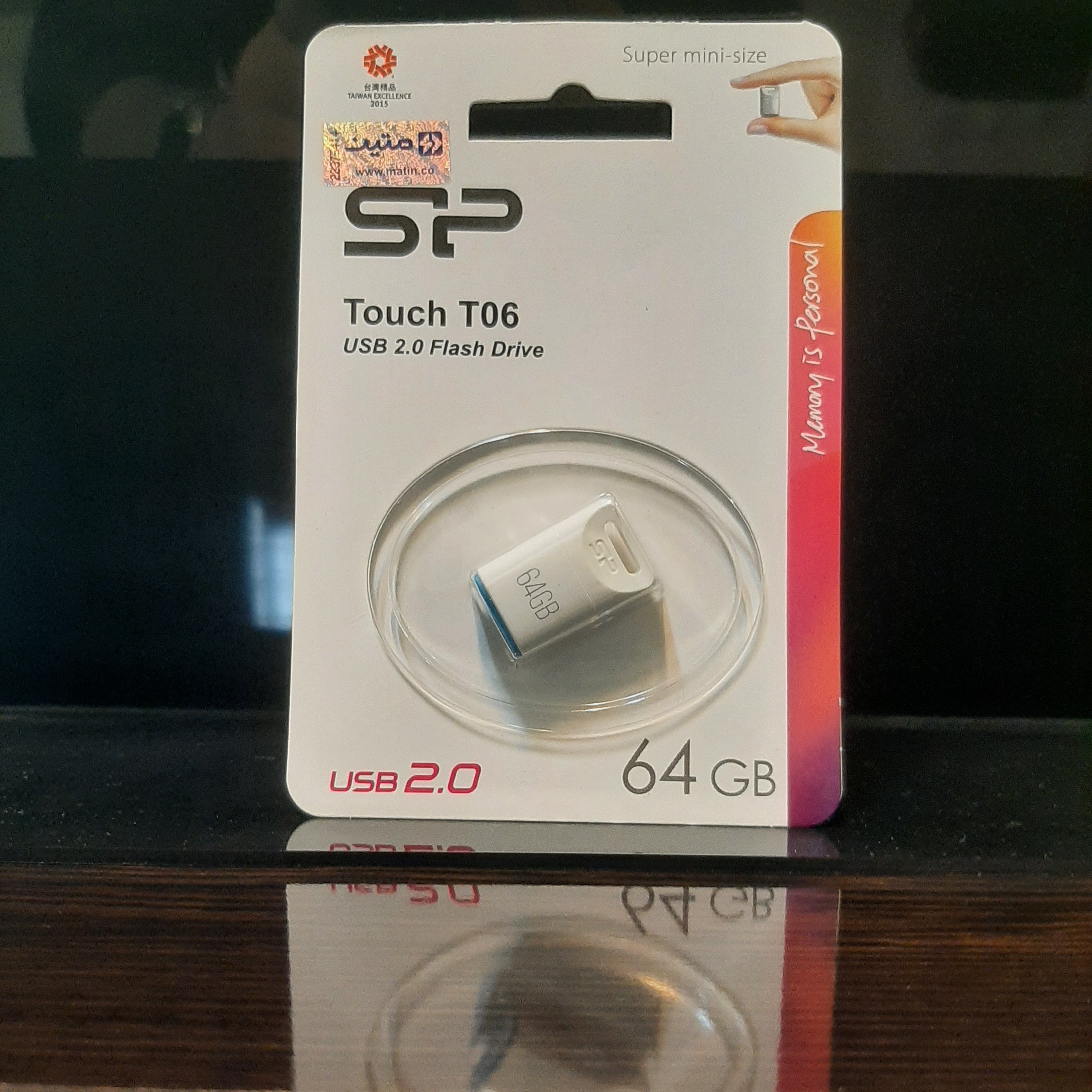 فلش مموری سیلیکون پاور مدل Touch T06 ظرفیت 64 گیگابایت

