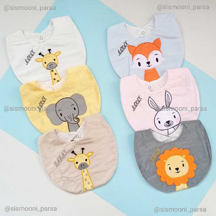 پیشبند نوزادی جنس مخمل اعلا با گلدوزی های زیبا 