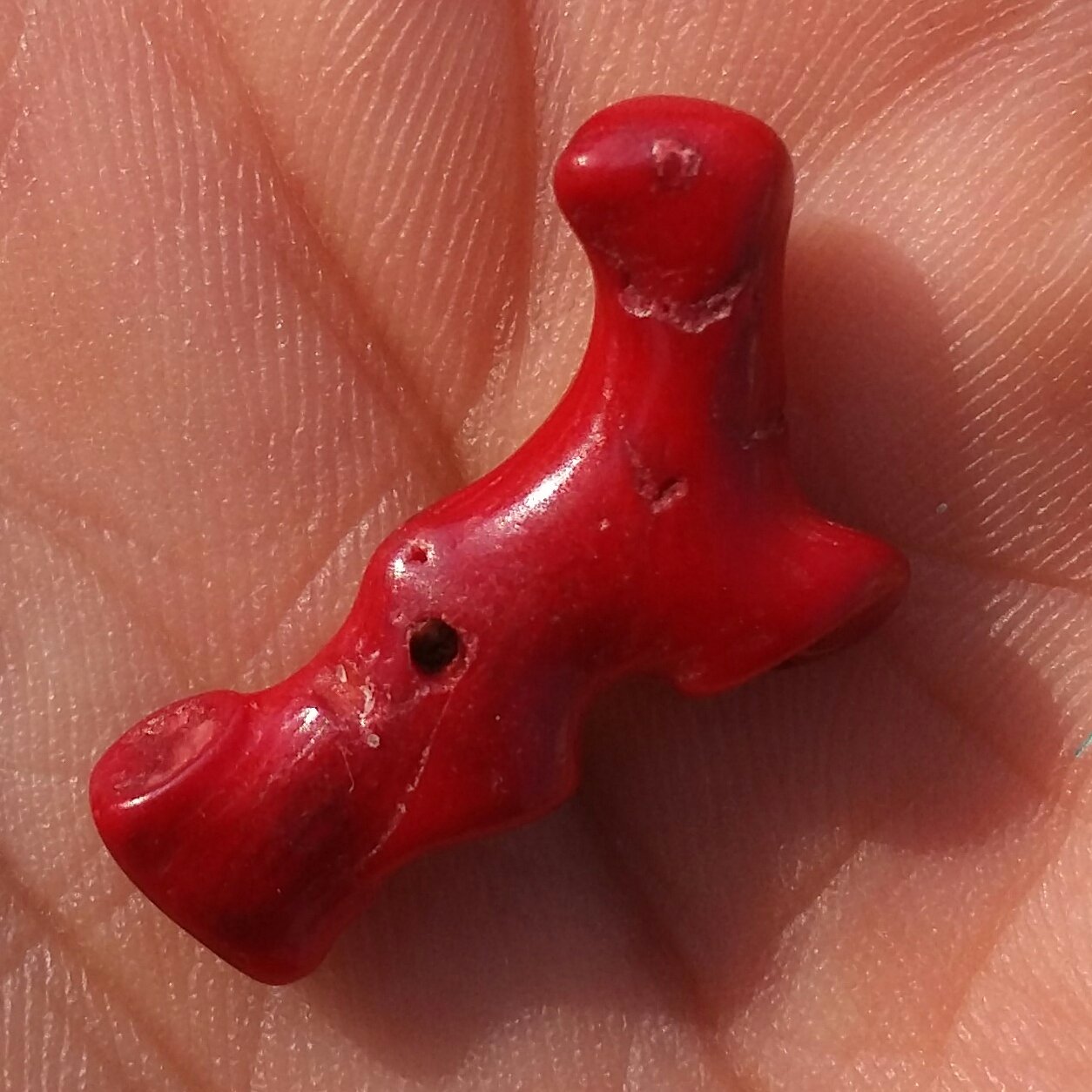 سنگ مرجان سرخ سوراخ دار مناسب آویز شاهکار خلقت بی نظیییر
کد 8728