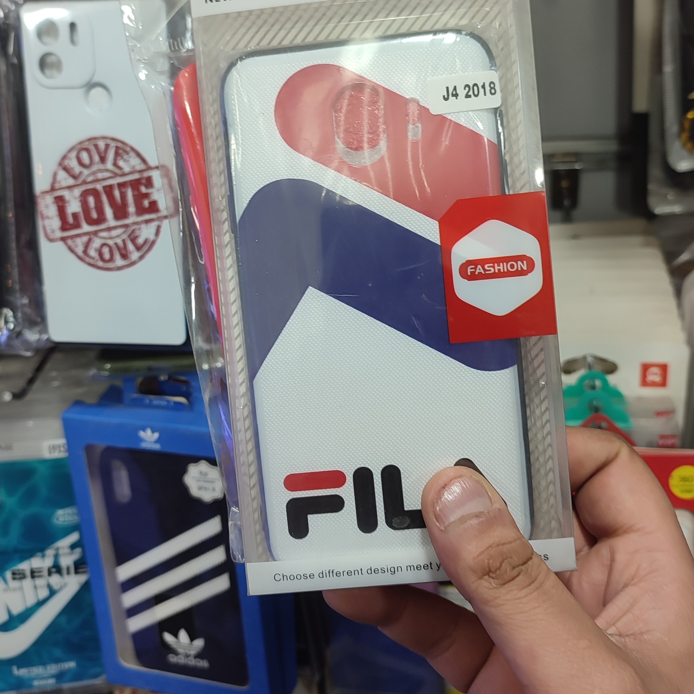 گارد  SAMSUNG J4 هفت