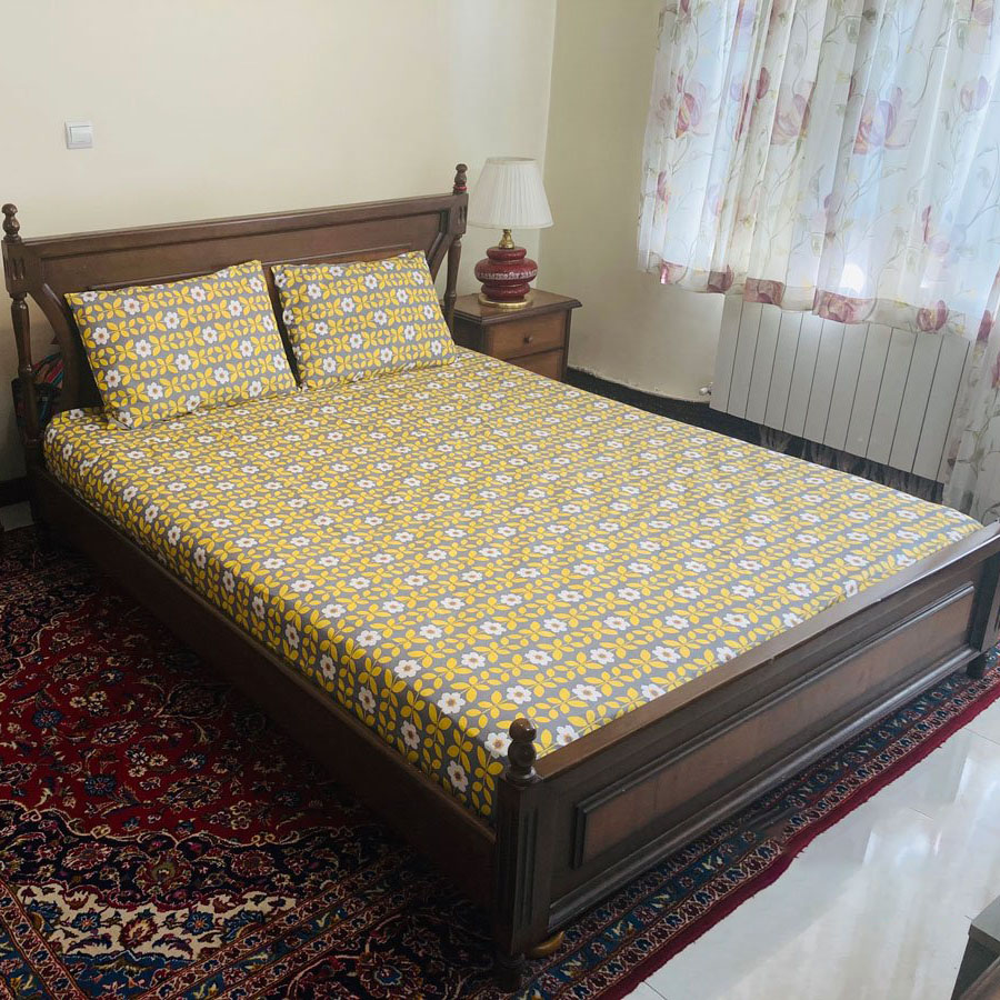 سرویس روتختی مدل کشدار بهشت زرد کد 180 2 نفره 3 تکه