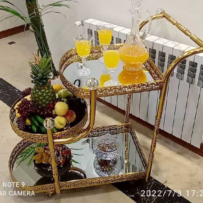 میز بار لوکس
آبکاری فورتیک با ضمانت 10 ساله 
رنگ طلایی
ارتفاع 85 طول 75 و عرض 42