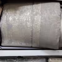 روتختی مخمل پنلی ترک درجه یک برند وایت هوم طوسی طلایی قیطون دوزی شده فوق العاده شیک و زیبا 