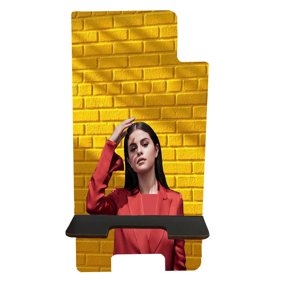 پایه نگهدارنده گوشی موبایل طرح سلنا گومز