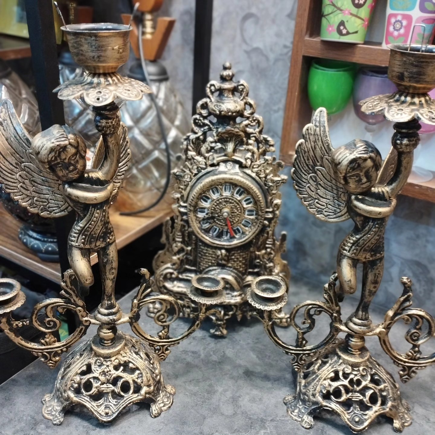ساعت و شمعدان فرشته