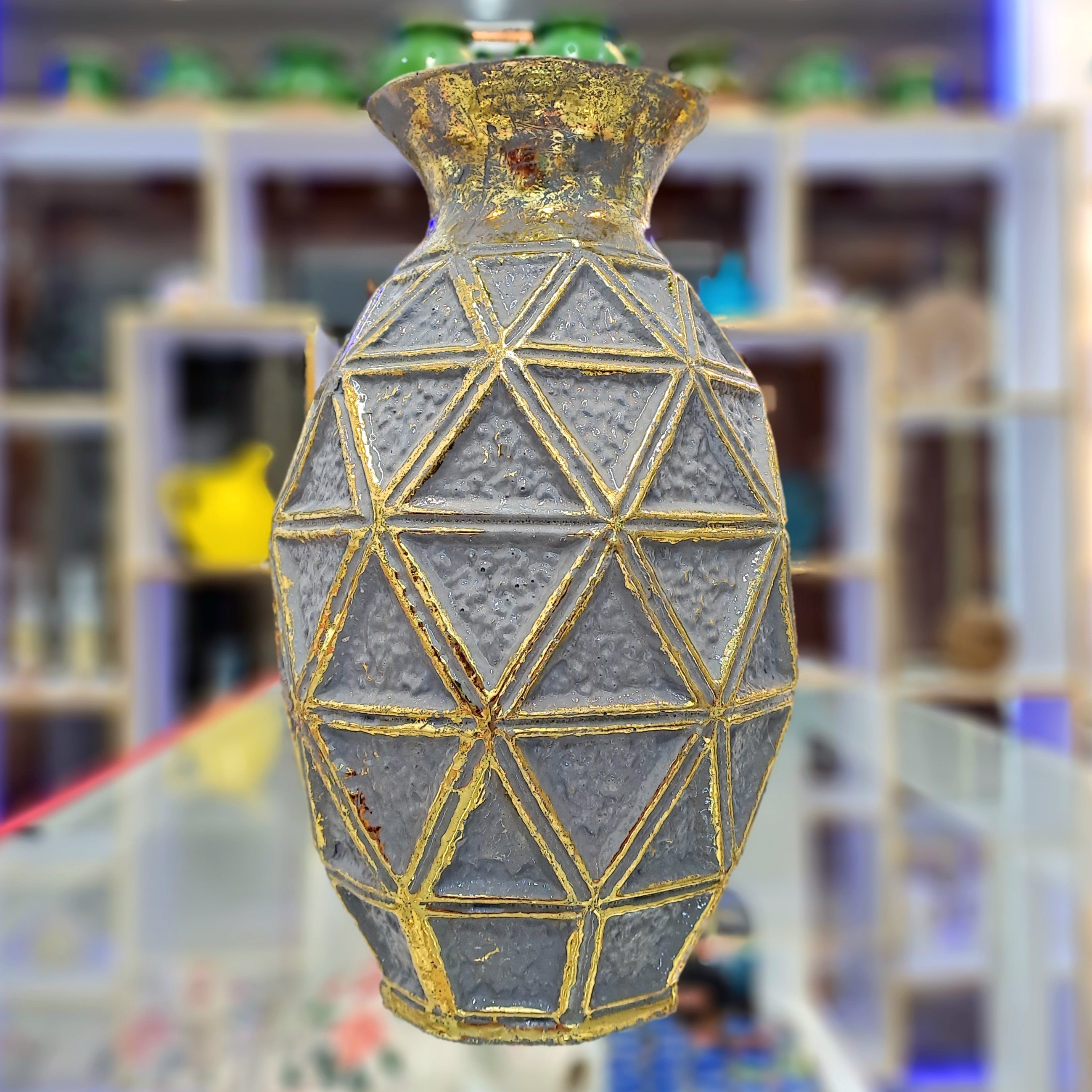 گلدان خمره ای دکوری لوکس پلی استر