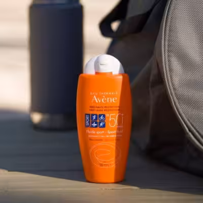 ضد آفتاب اون بدون رنگ مدل فلوئید avene