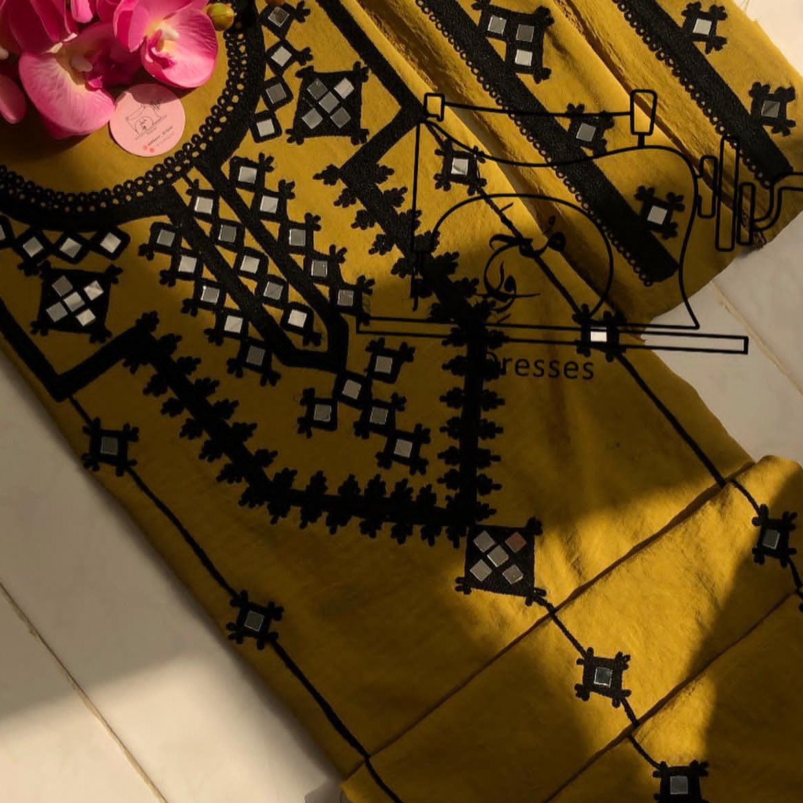 پیراهن زنانه