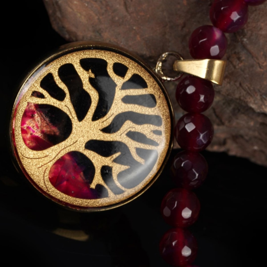 گردنبند رزینی طرح درخت زندگی