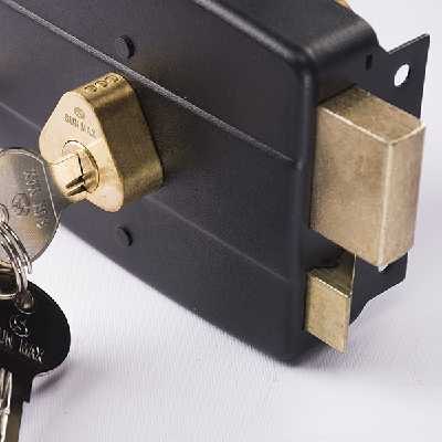 قفل حیاطی سان مکث مدل کالی 540