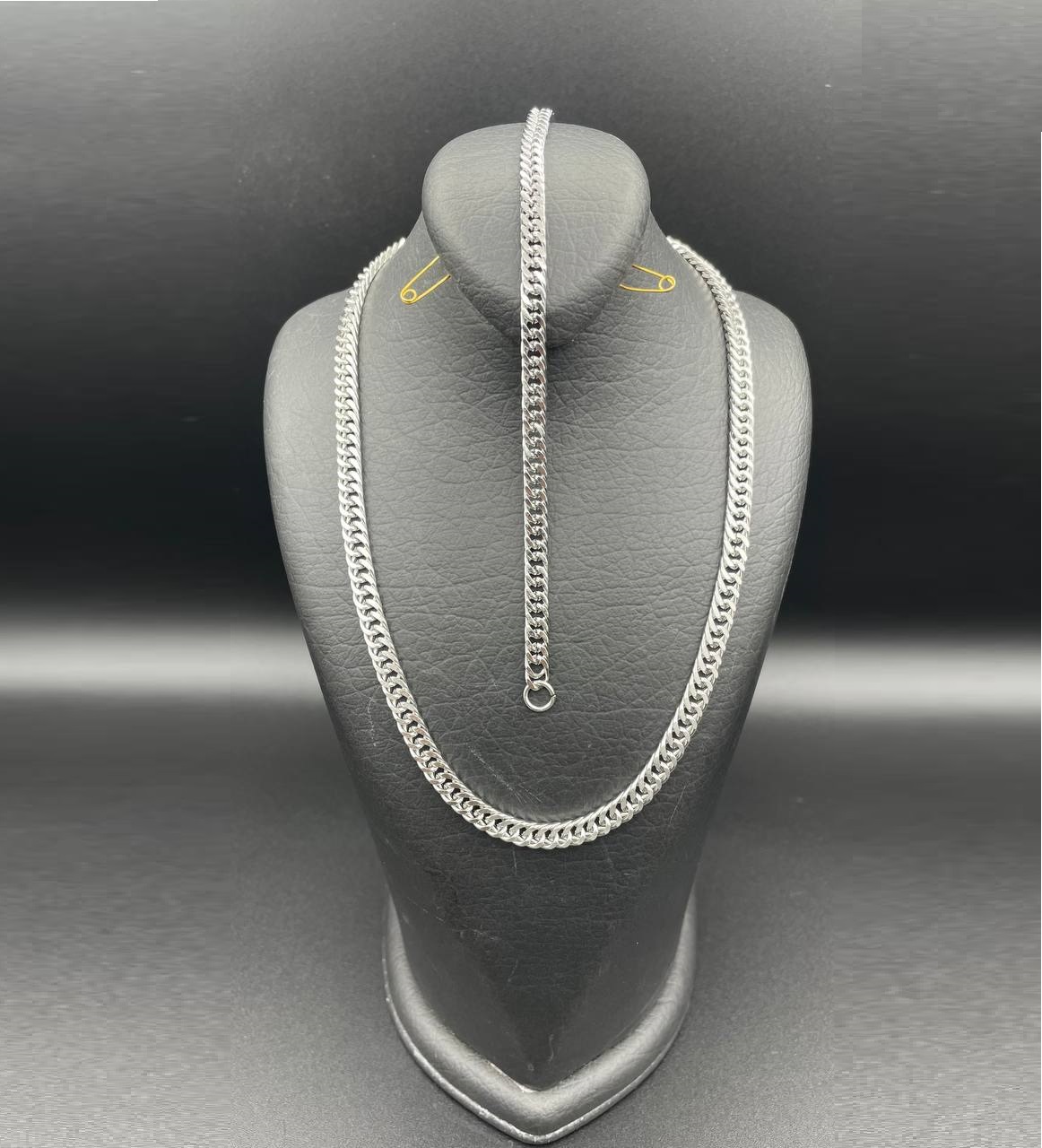 ست گردنبند و دستبند کارتیر استیل 0/1