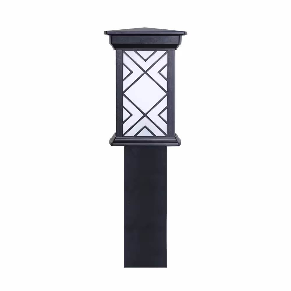 چراغ چمنی 60 سانتیمتری بیتانور مدل درتا طرح دار کد 48060T