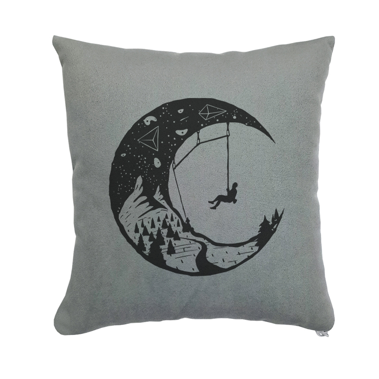 کوسن مدل ماه