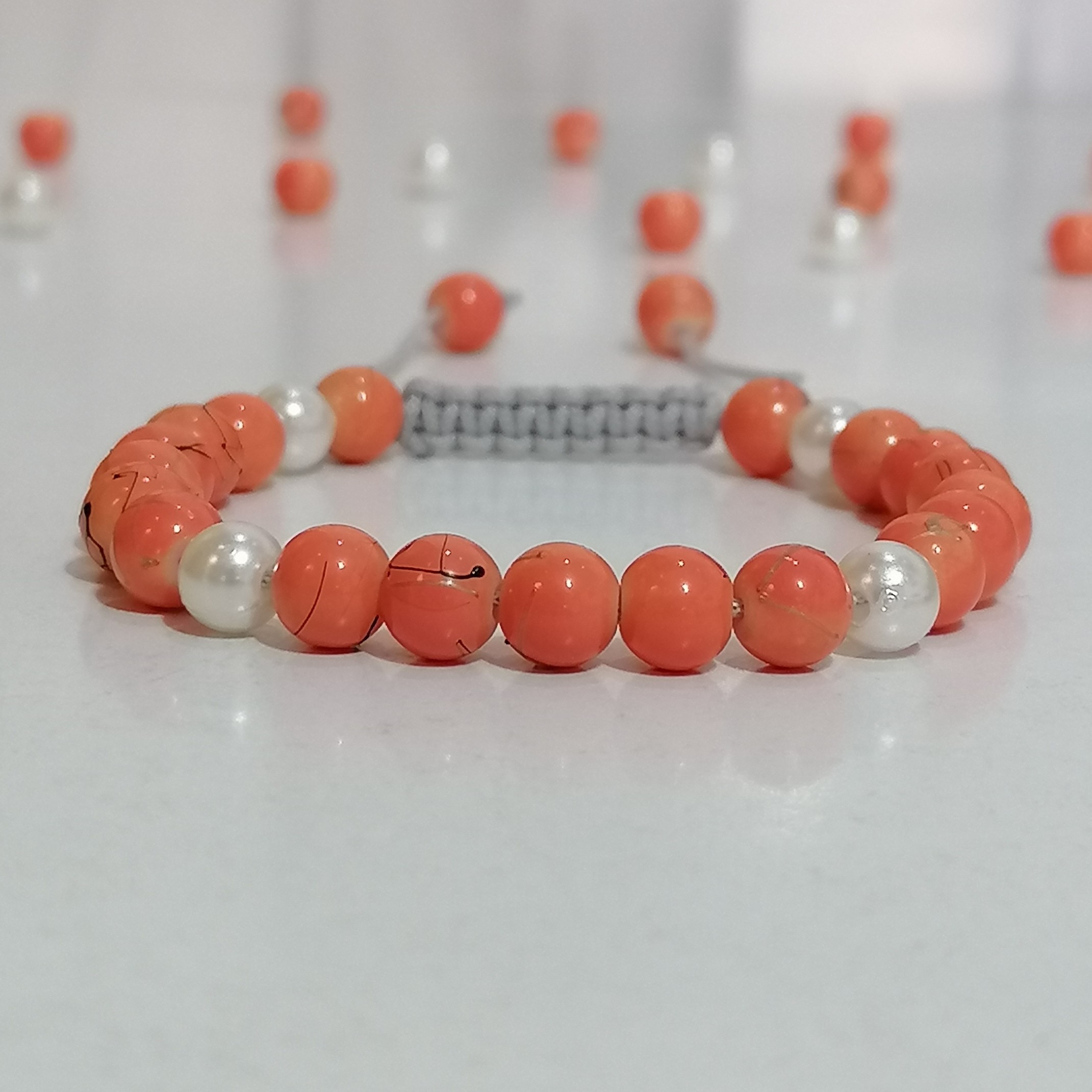 دستبند پرتقالی 