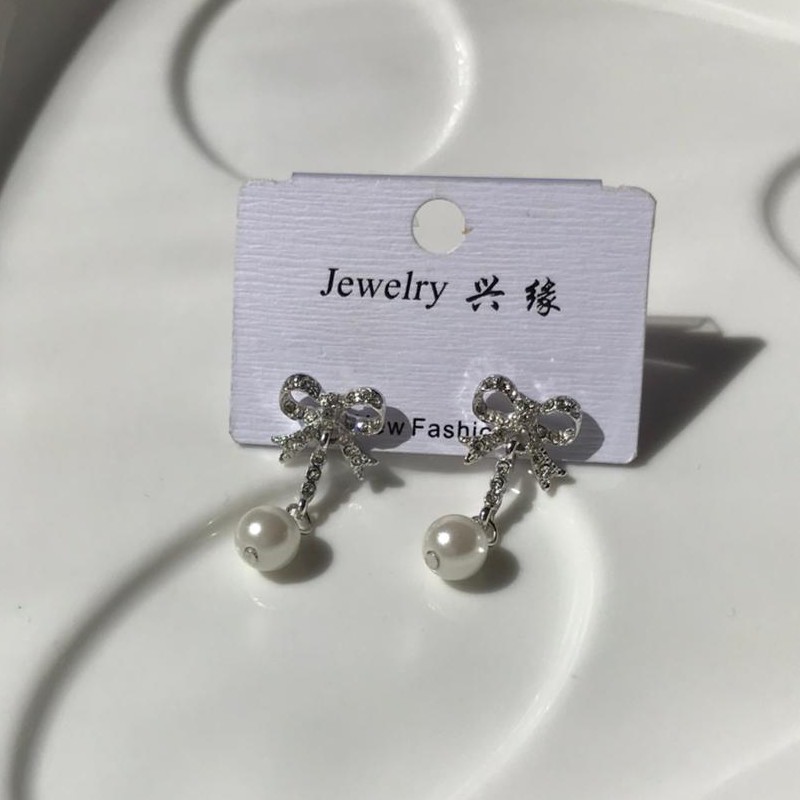 گوشواره نگین دار و مروارید 