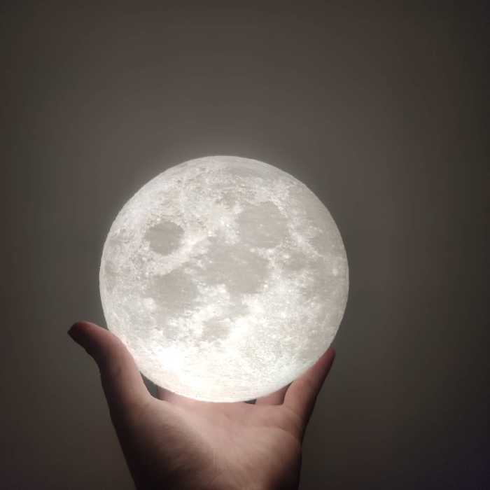 آباژور رومیزی مدل کره ماه کد S6