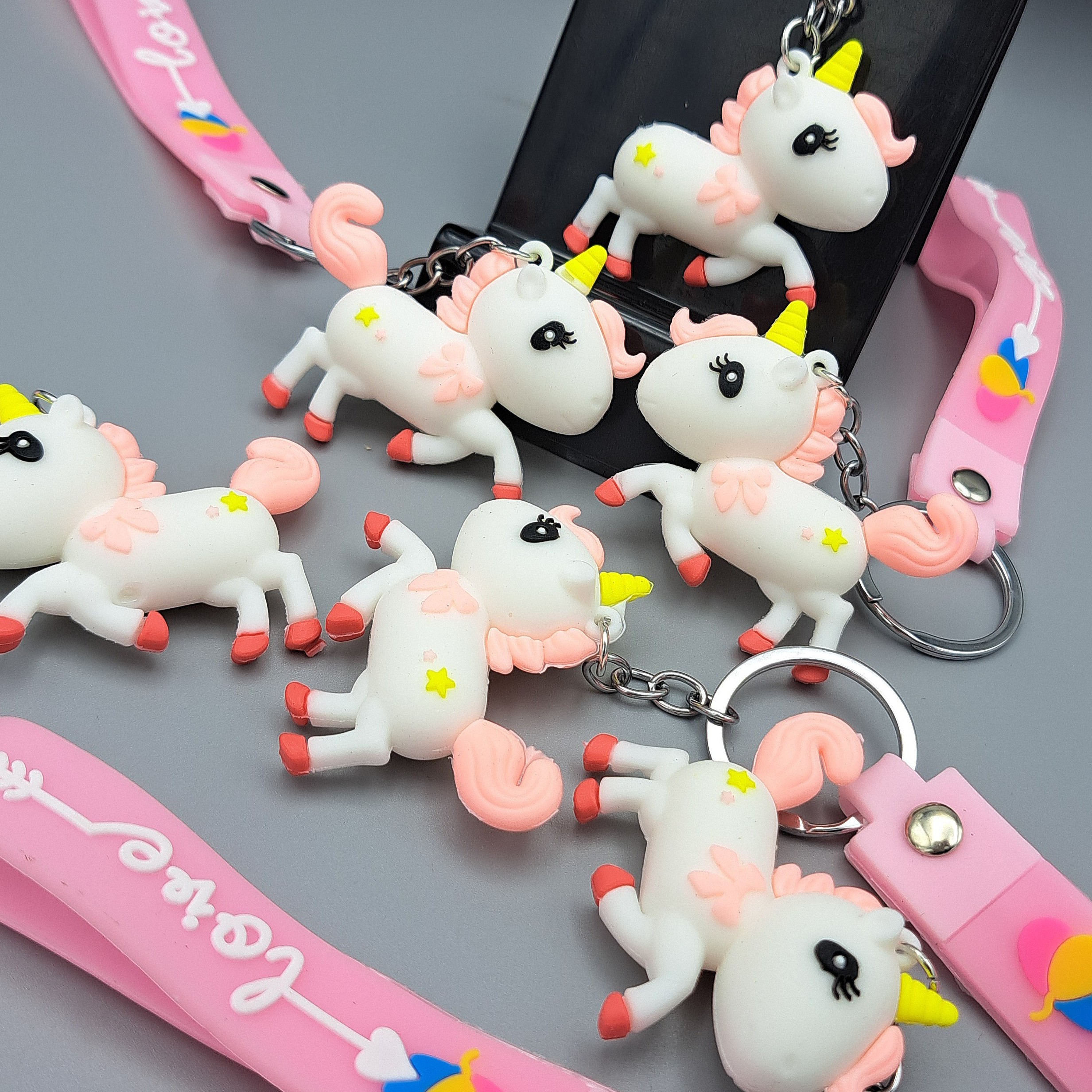 جاکلیدی فانتزی طرح یونیکورن