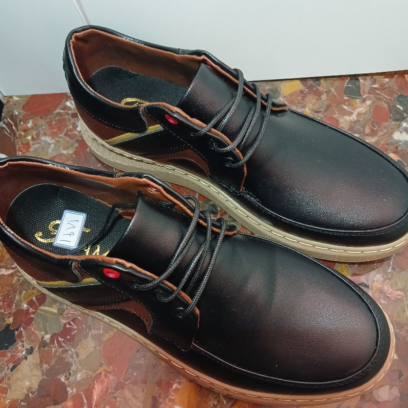 کفش مردانه از سایز 41 تا44راحت وطبیعی 