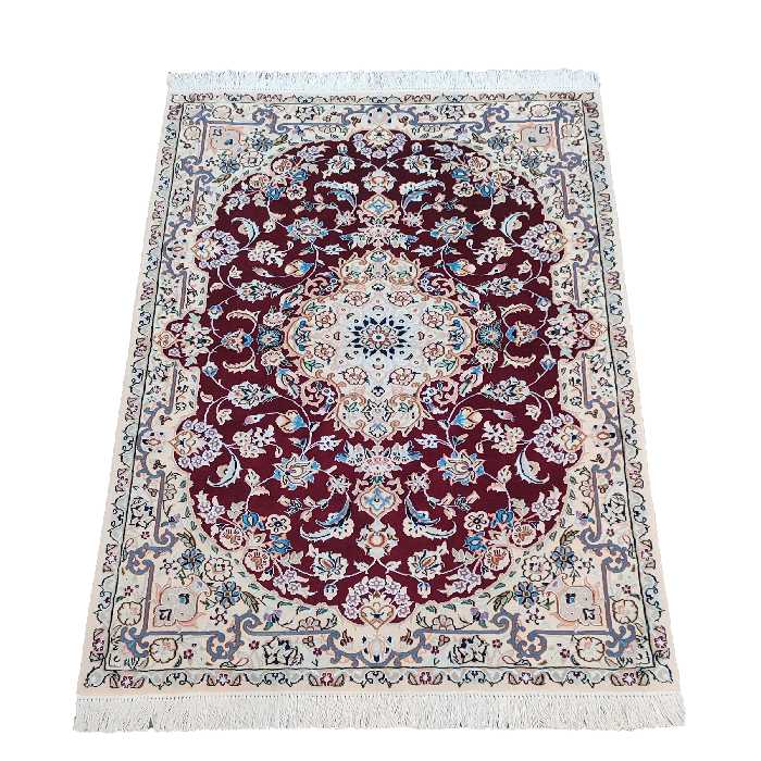 فرش دستباف یک و نیم متری مدل نایین D