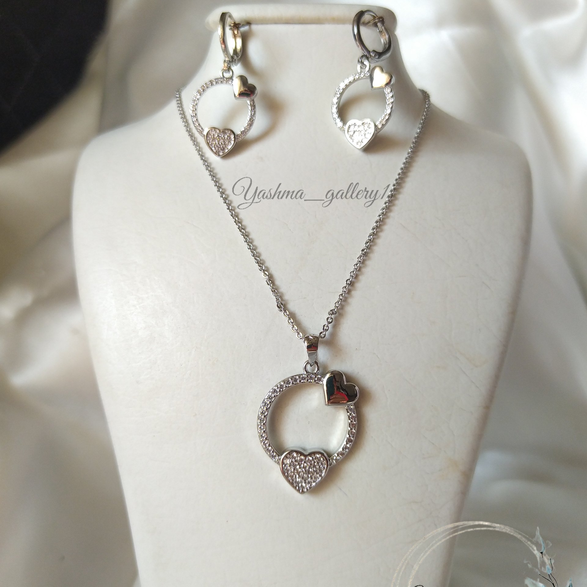 نیم ست نقره ای قلبی