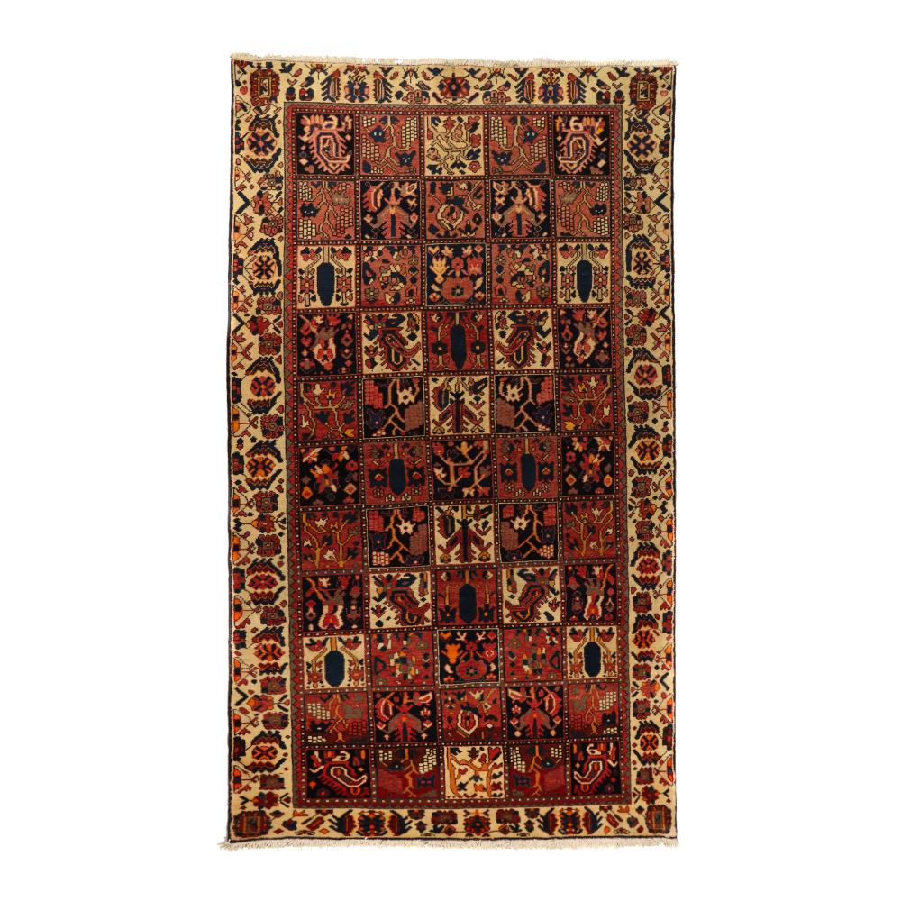 فرش دستبافت قدیمی چهار ونیم متری مدل بختیاری کد 141212