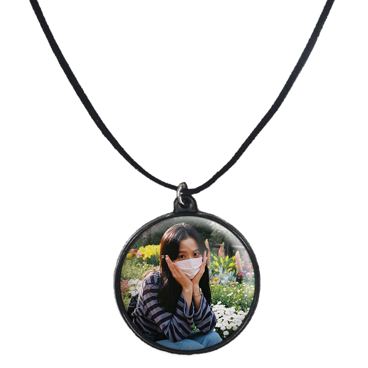 گردنبند پرمانه طرح بلک پینک کد pmb.6726 مدل دو طرفه