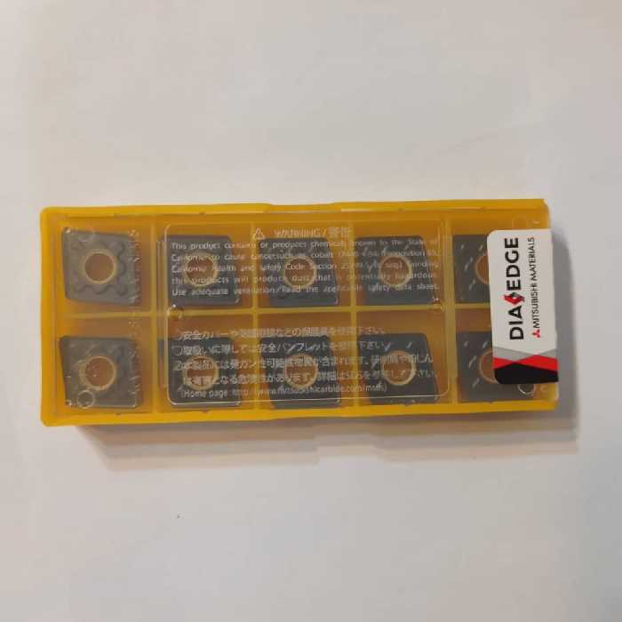 مجموعه 10 عددی اینسرت میتسوبیشی مدل CNMG120412-GH-UC5115