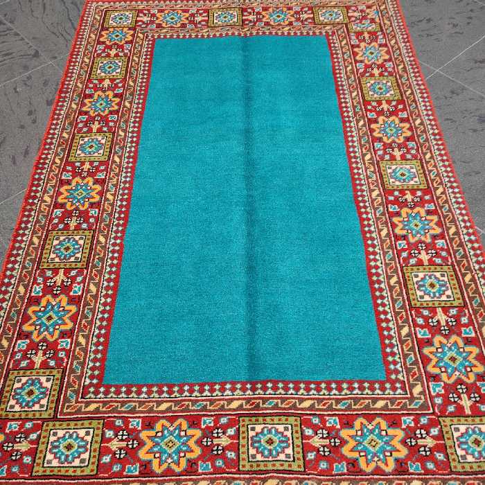 فرش دستبافت یک و نیم متری طرح زمینه ساده کد AA483