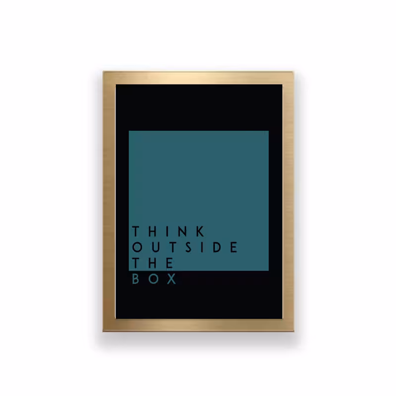 تابلو طرح انگیزشی مدل Think outside the box | دنیای قاب
