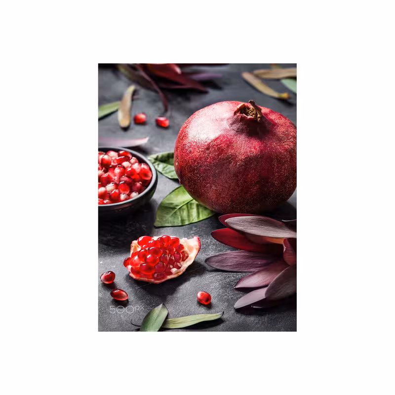 تابلو شاسی مدل شب یلدا و نقاشی انار و گل T7276 | دنیای قاب