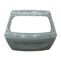 در صندوق عقب لیفان X60