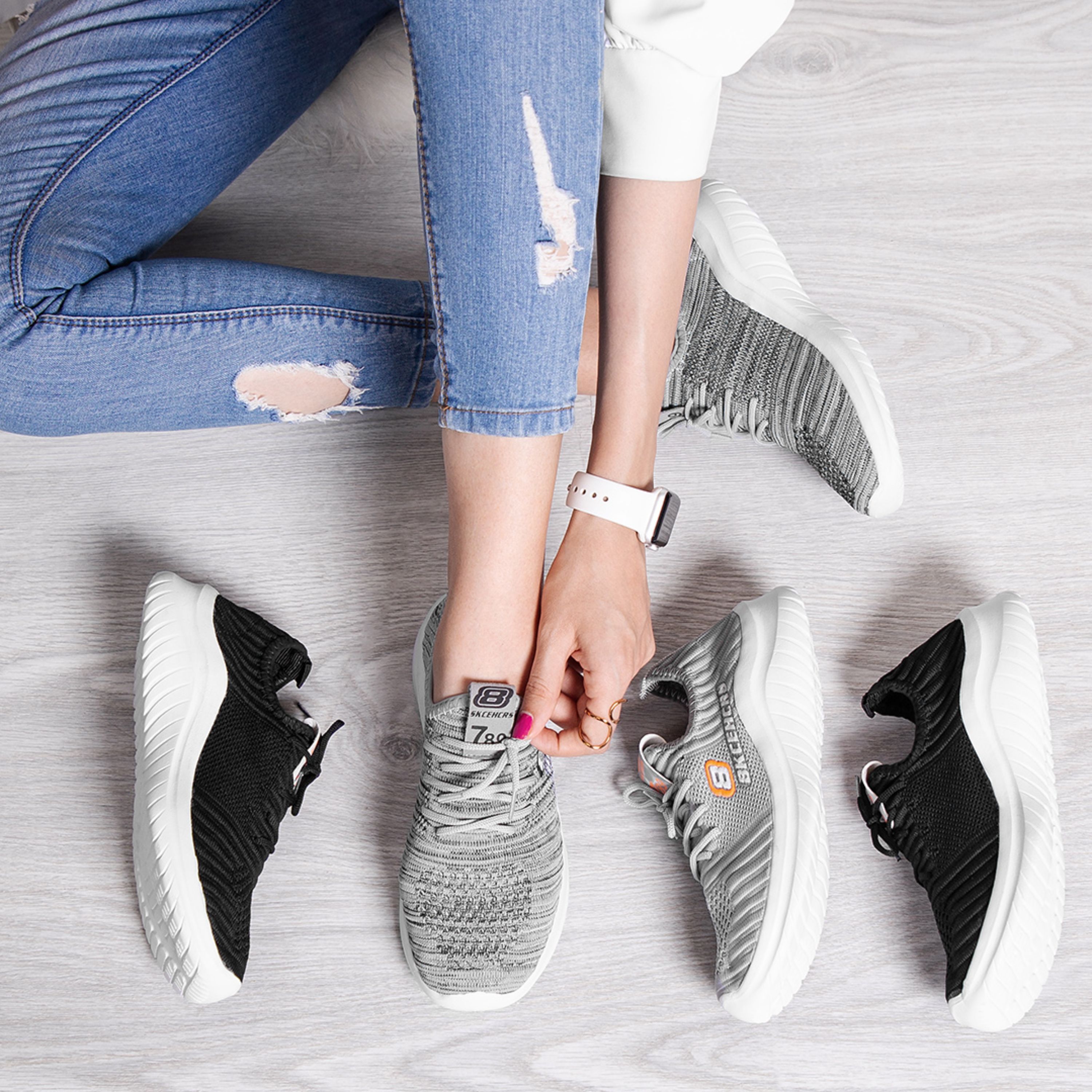 کتونی اسکیچرز کد 7075103