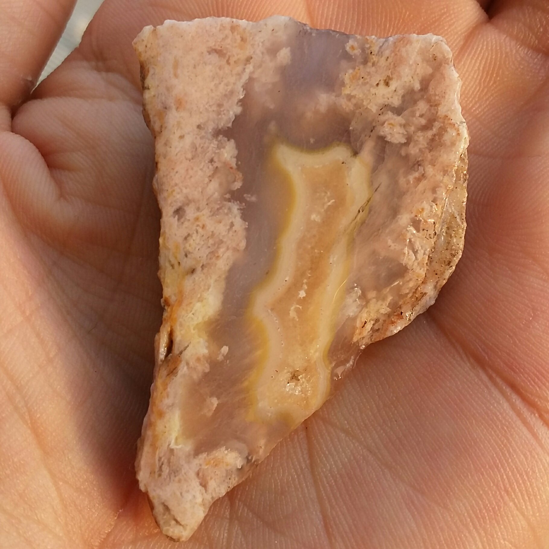 اسلایس سنگ راف عقیق سلیمانی 3بعدی رنگی به همراه شجر شکوفه محشششر
100 در 100 طبیعی شاهکار خلقت