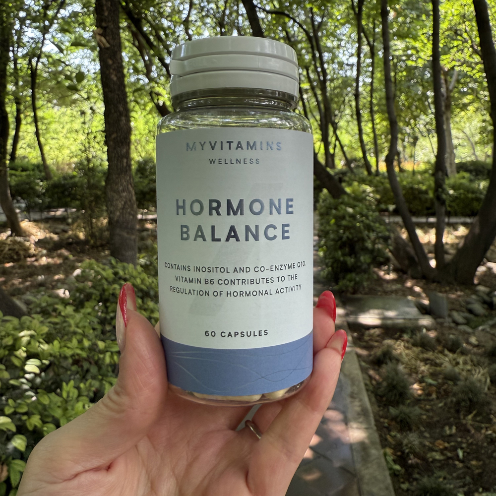 کپسول متعادل‌کننده هورمون MYVITAMINS | بهترین مکمل طبیعی برای تعادل هورمونی