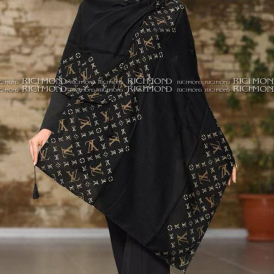 شال مشکی