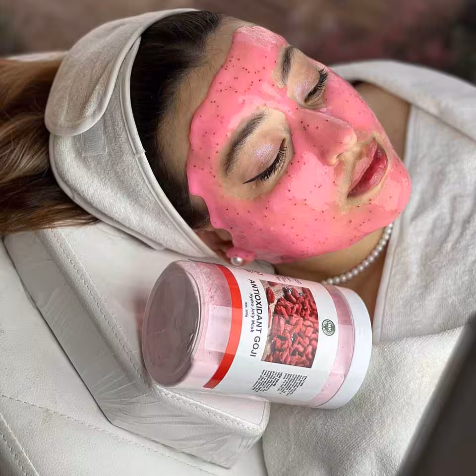 ماسک هیدروژلی گوجی بست کلین 500 گرم
