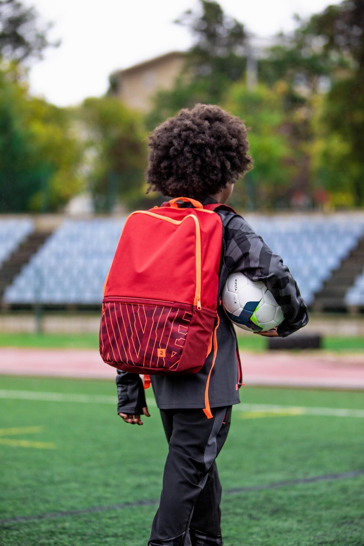 کیف ورزشی قرمز مردانه و زنانه کوله پشتی 17 لیتر ضروری Decathlon