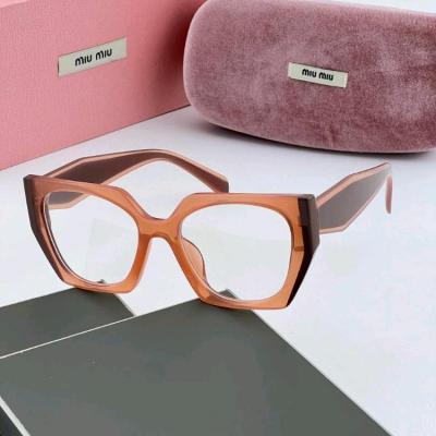 عینک طبی دخترانه