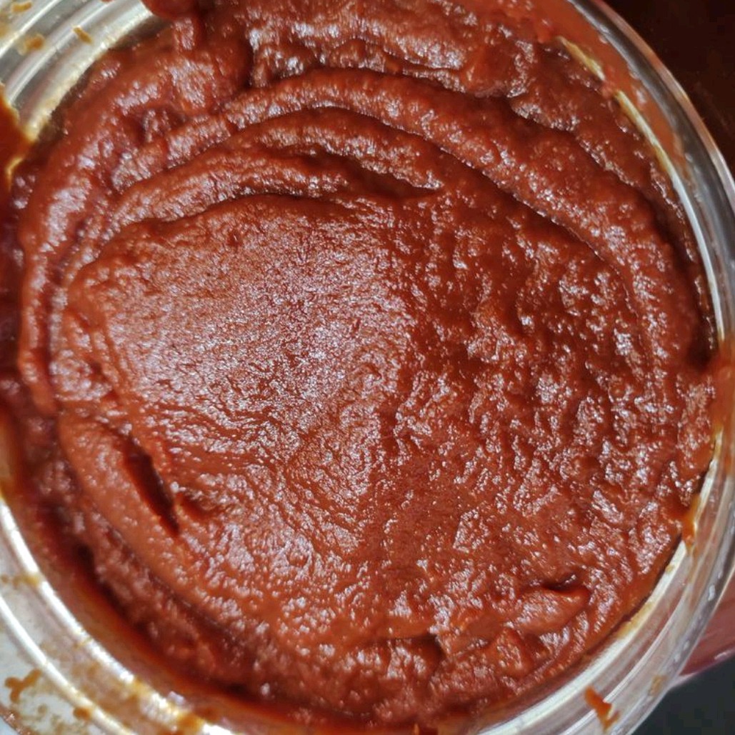 رب گوجه طبیعی و خانگی تازه - غلیظ و کاملا بهداشتی 