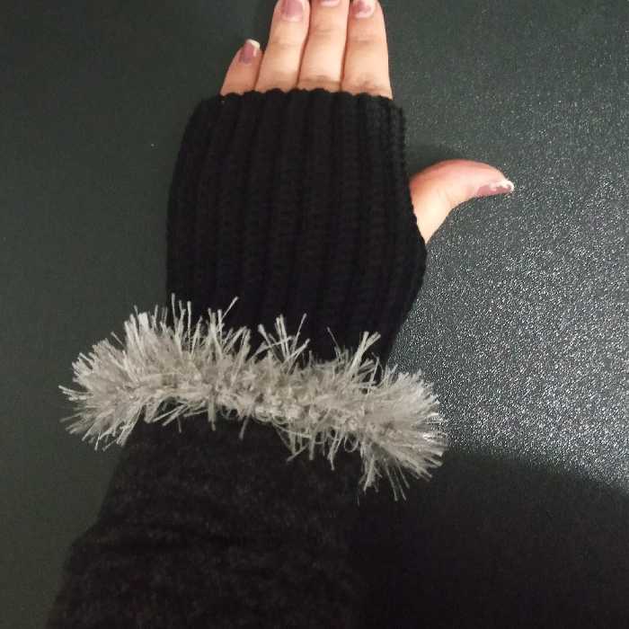 دستکش بافت زیبا کد 3510  اکرم شاپ