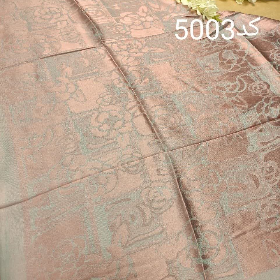 روسری نخ ابریشم ژاکارددورو ریشه پرزی کیفیت عالی سر نیست قواره 120.