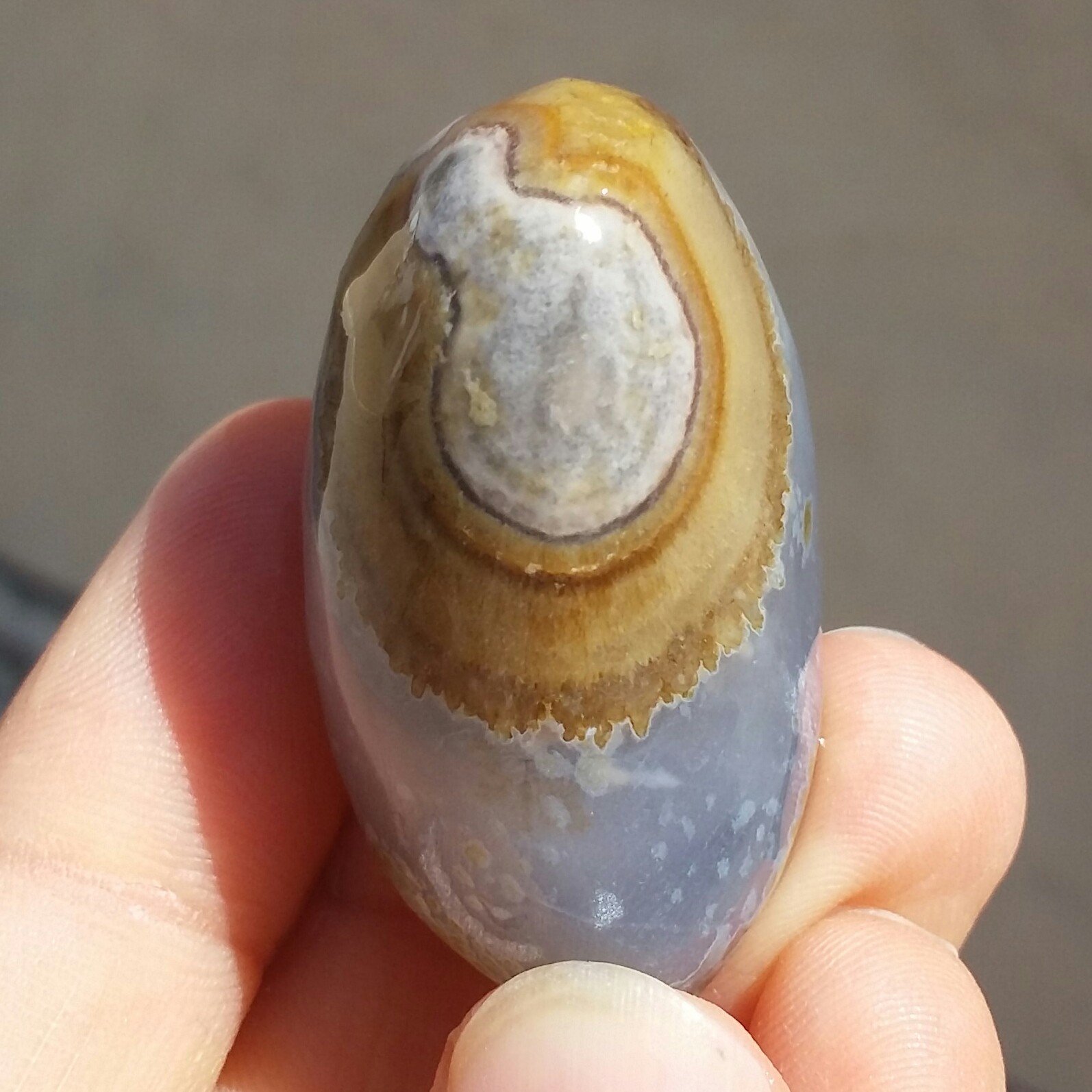 سنگ راف خام  عقیق باباقوری درشت چشم دار مژه ای مصور موکول دار رحمانی بسیااار قوی برش نخورده 100 در 100 طبیعی کد 11086
