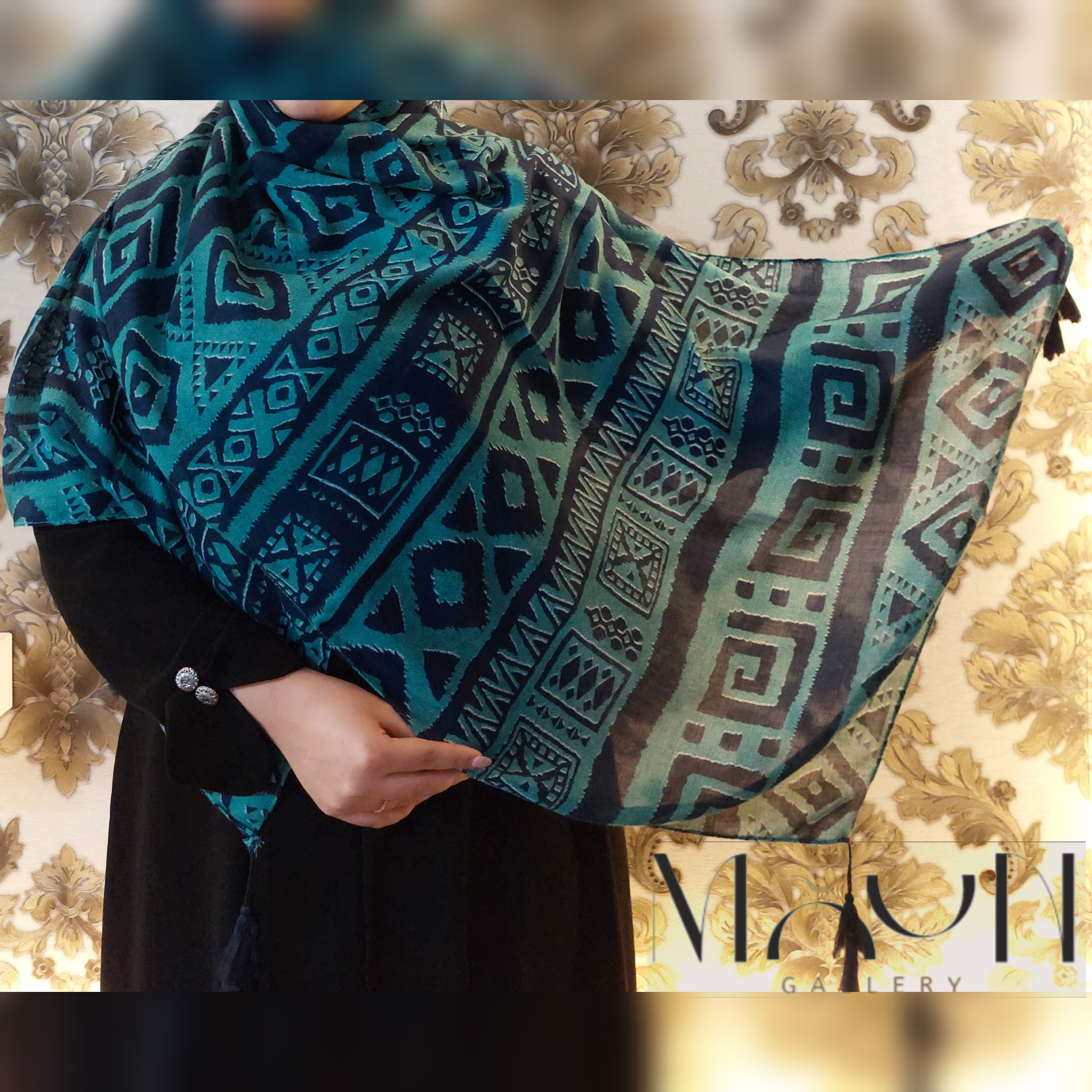 شال نخی بهاره شال دومتری شال طرح سنتی شال سبزابی شال سورمه ای شال سبز شال آبی شال جدید شال مد شال زنانه شال منگوله دار