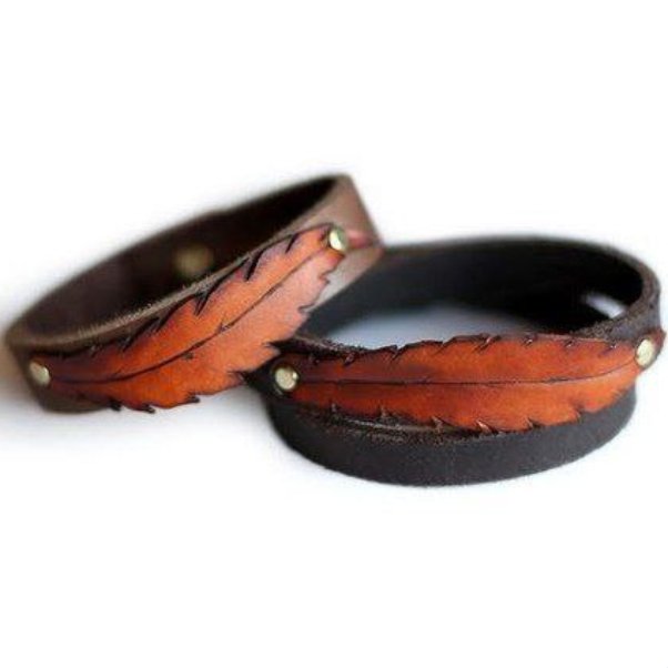 دستبند چرمی مدل پر کد سفارش 6589