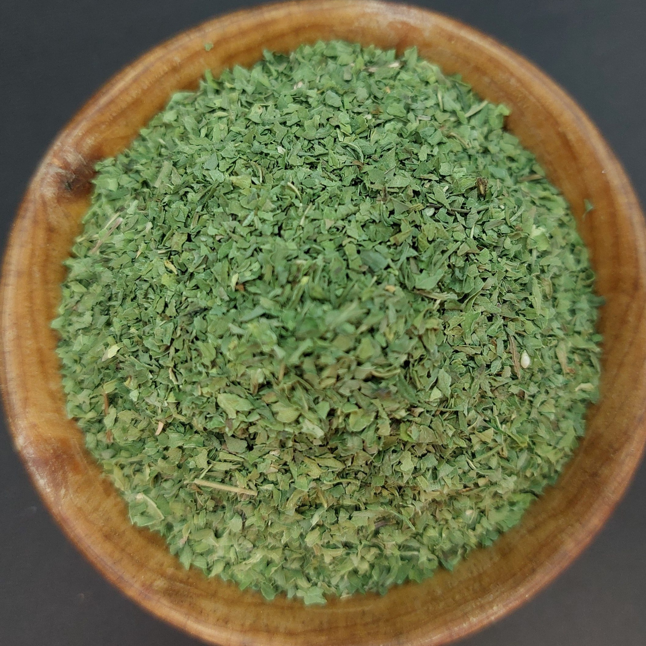 نعنا خشک محلی با کیفیت عالی و عطر و طعم فوق العاده در بسته بندی 100 گرمی