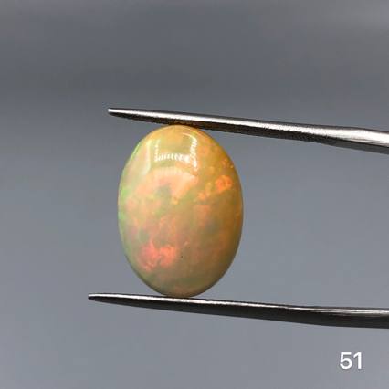 سنگ اوپال اتیوپی بیضی شناسه 8219