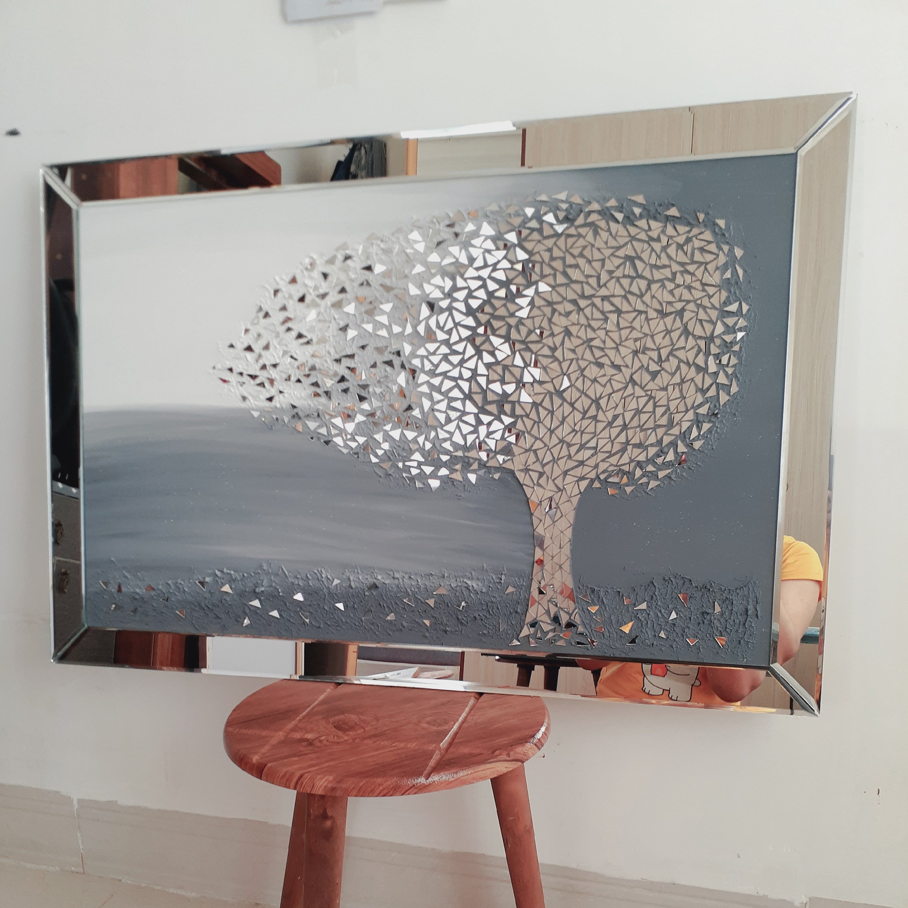 تابلو آینه کاری درخت در باد  90در60 (پس کرایه)