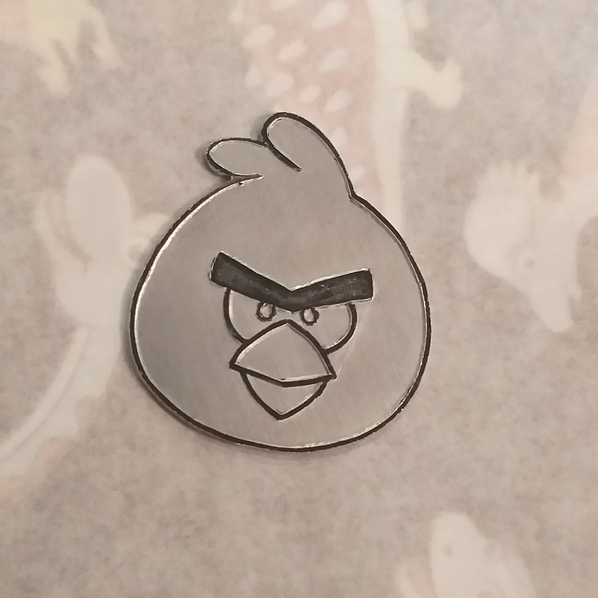 پلاک انگری بردز 17 دستساز و قلمزنی بر روی آلومینیوم angry birds