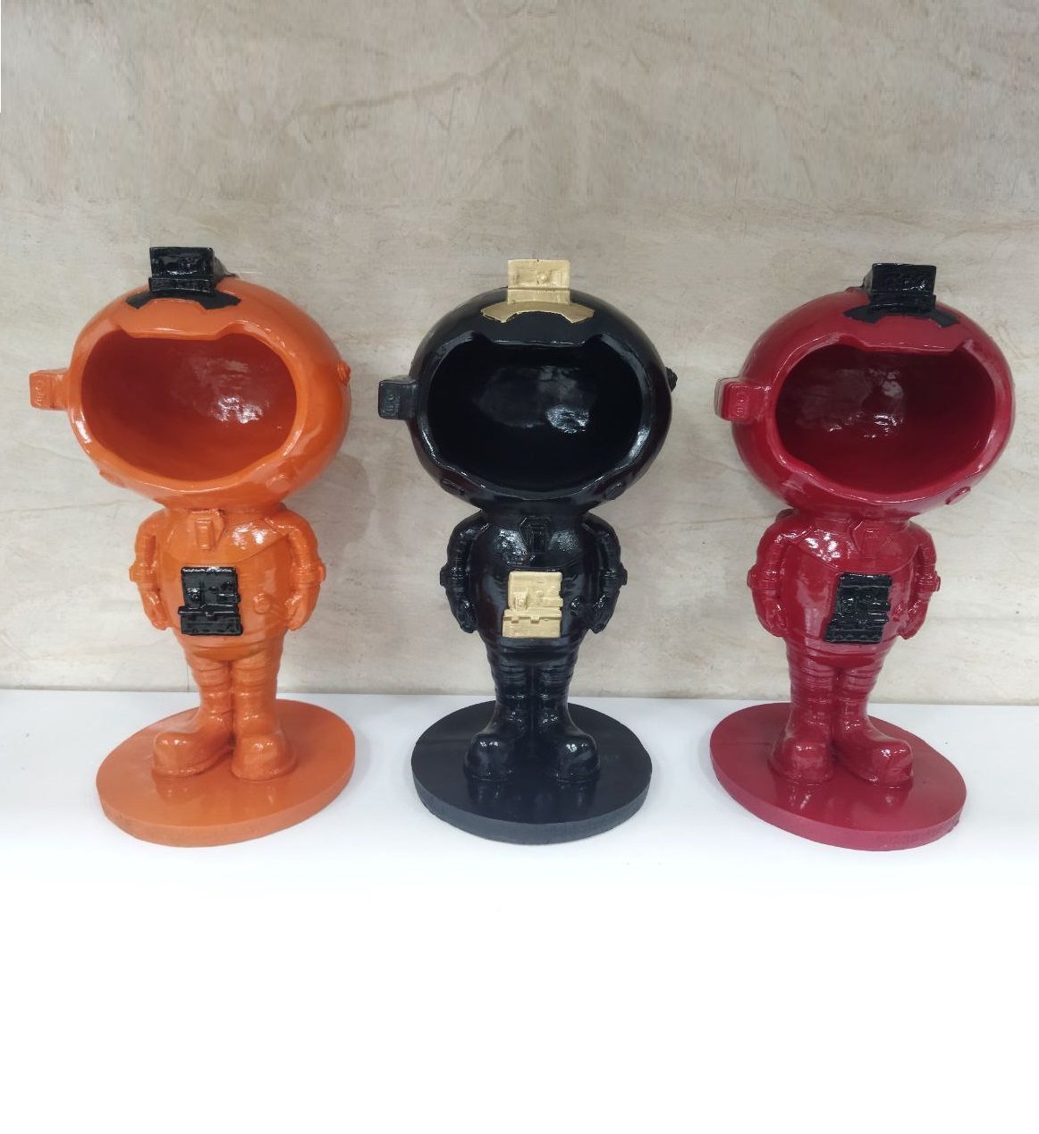 فضانورد پذیرایی کد 473