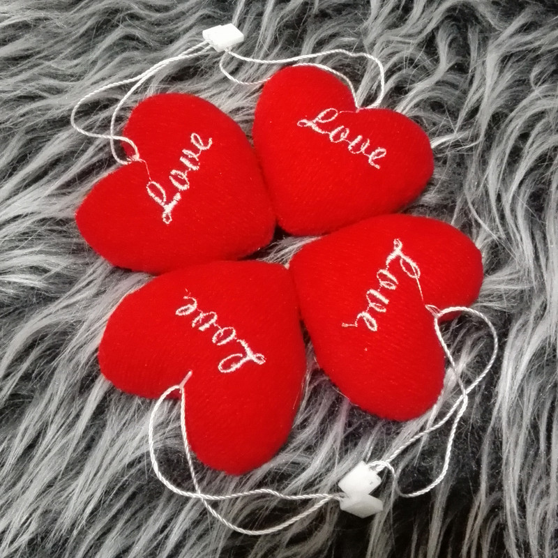 آویز تزیینی مدل قلب طرح love بسته 4 عددی